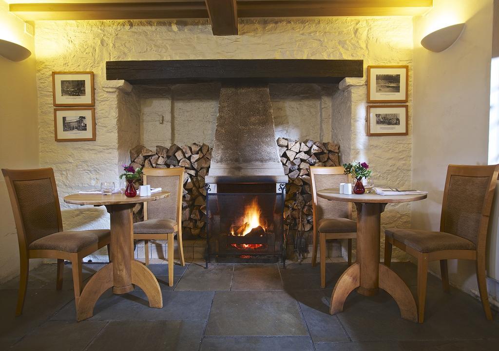 Dartington Hall Тотнес Экстерьер фото